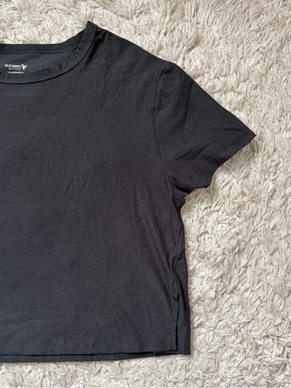 Old Navy CloudMotion T-Shirt (NWOT) - Picture 7 of 9
